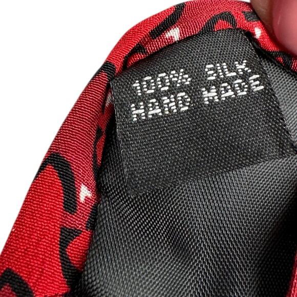 Wolf Mark Vintage Dress Tie 100% Silk Red Dress Heart Pattern 59" 4" - Picture 6 of 9